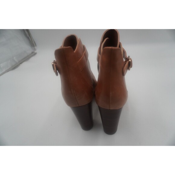 Vince Camuto Venica Cutout Tan Leather Peep Toe Block Heel Ankle Boots Size 11 M - Picture 8 of 9